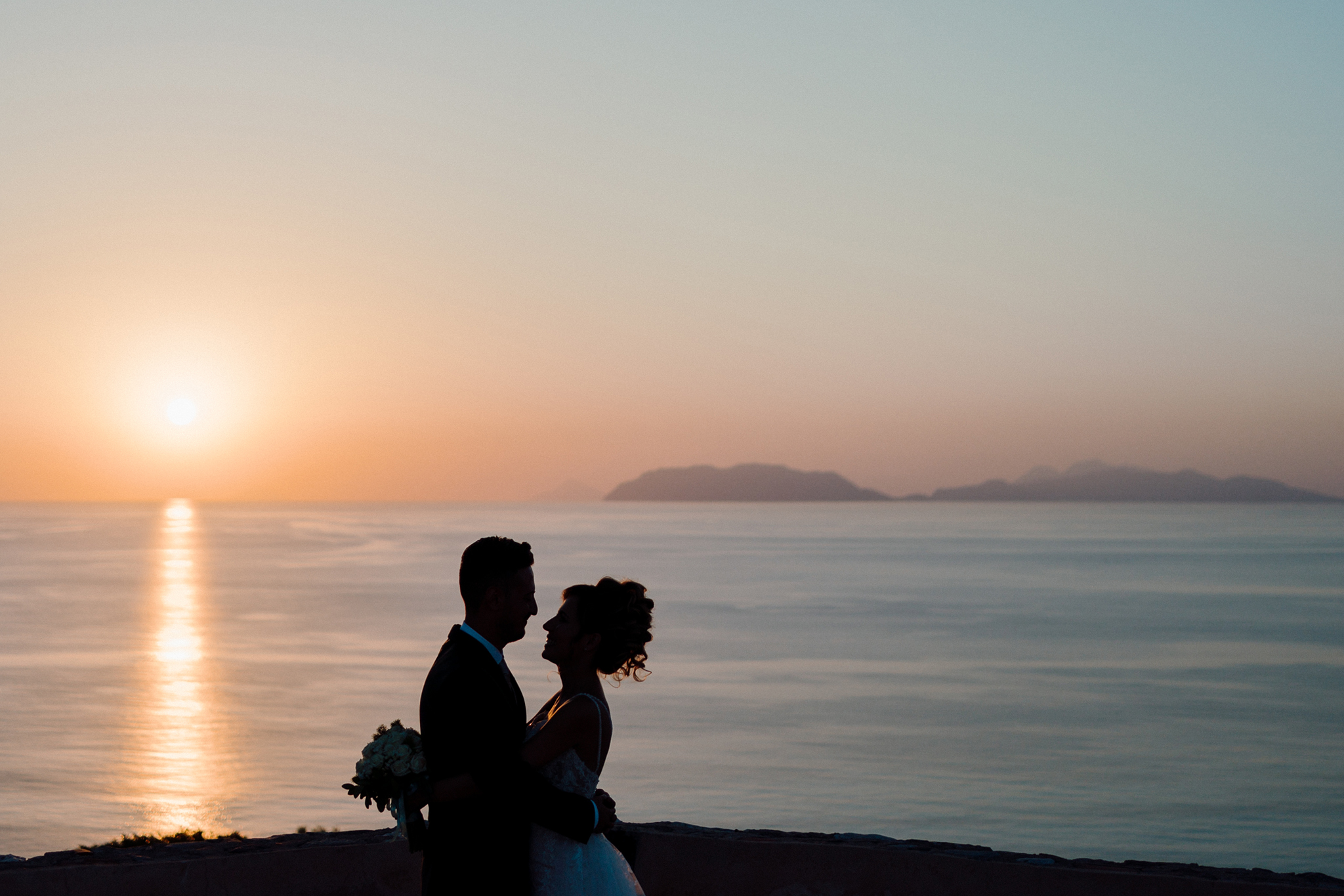 Giulia e Carmelo foto al tramonto di michele grillo foto e film