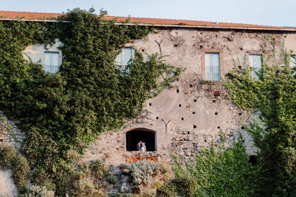 Sfondo-maestoso-del-Castello-di-Lipari